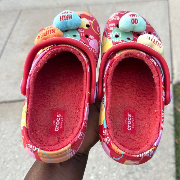 Crocs x Sweethearts Classic Lined Elevated Clogs Little Kids Size J2 - Picture 10 of 12